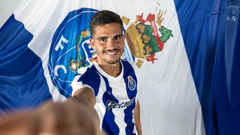 André Silva durante a oficialização do regresso ao Estádio do Dragão