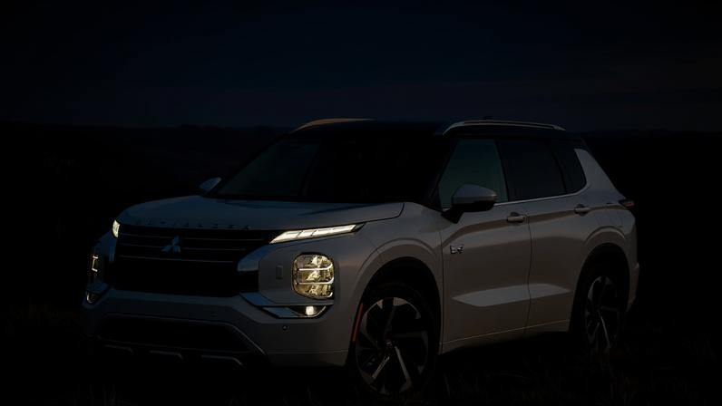 Mitsubishi Outlander PHEV mantém desempenho, apesar do desgaste