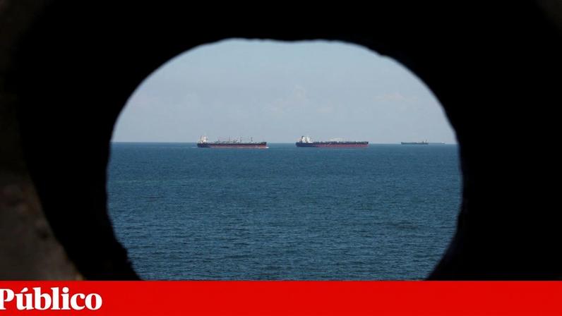 Forças britânicas interceptam petroleiro da frota fantasma russa no Canal da Mancha