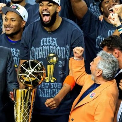 Knicks vencem título com Brunson MVP após nova reviravolta frente aos Spurs