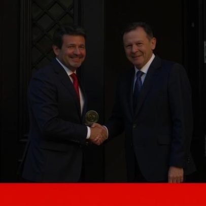 Ventura marca nova reunião com Montenegro sobre lei laboral; PS não contactado