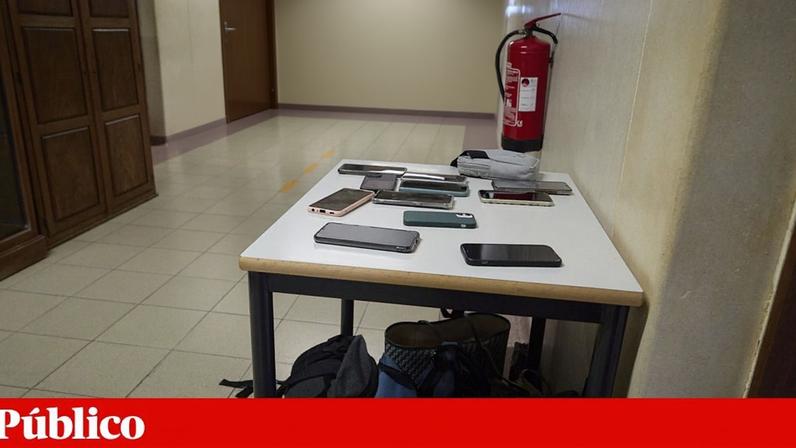 Escolas exigem novas técnicas de vigilância em exames contra tecnologia oculta