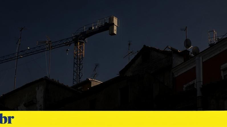 Prédios abandonados estão sendo revitalizados por investidores brasileiros. Em Ílhavo, diz o prefeito Rui Dias, a cidade está se renovando