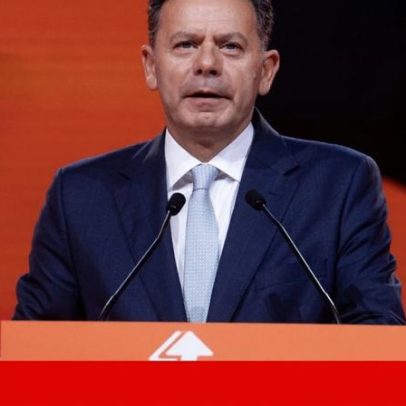 Montenegro critica imobilismo da oposição e entra em empresas estratégicas
