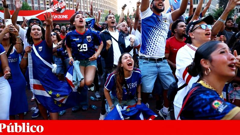 Fãs em Boston, a ver Cabo Verde contra o Uruguai