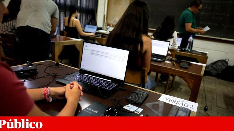 Prova de Matemática do 9.º ano circula na Internet após fuga
