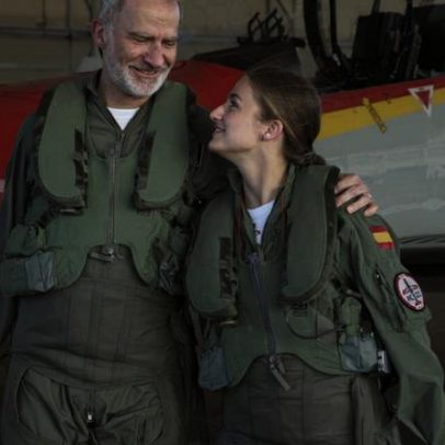 Felipe VI e Leonor partilham treino aéreo inédito entre afeto e dever militar