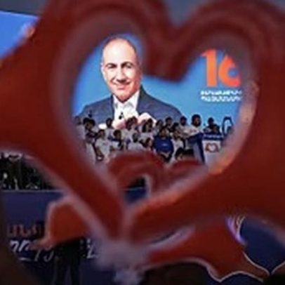 Política Arménia: últimos desenvolvimentos em foco