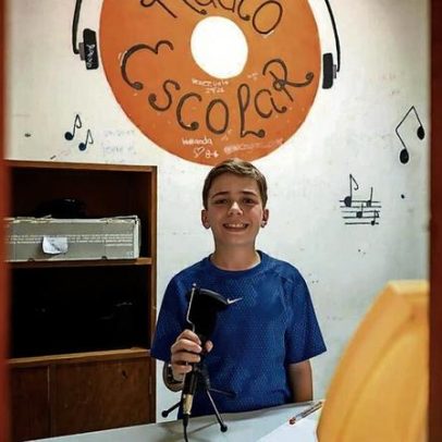 Rádio escolar é exemplo para o mundo