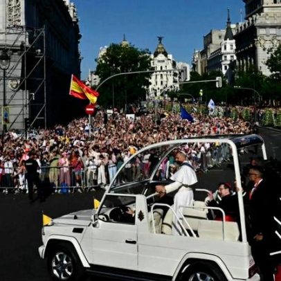 Mais de um milhão participam numa missa de Leão XIV no centro de Madrid