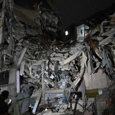 Dois fortes sismos em menos de um minuto deixam dezenas de mortos na Venezuela