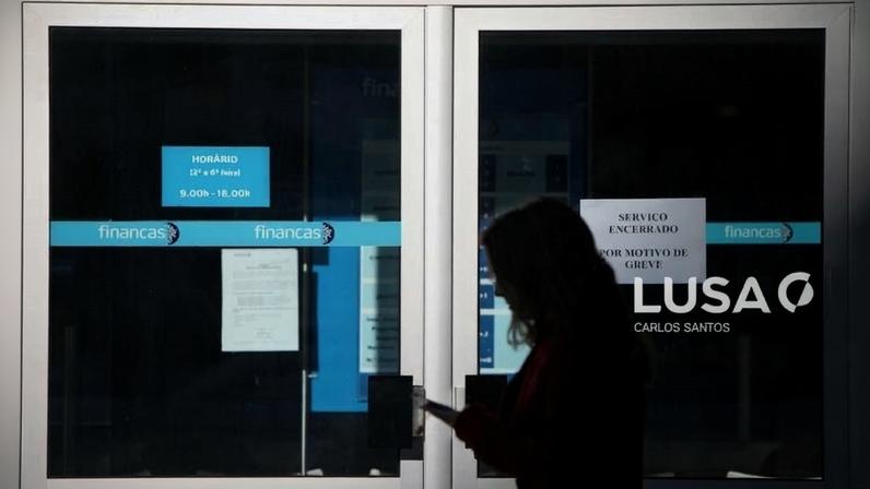 Mais de 60 repartições de Finanças fechadas por reunião sindical