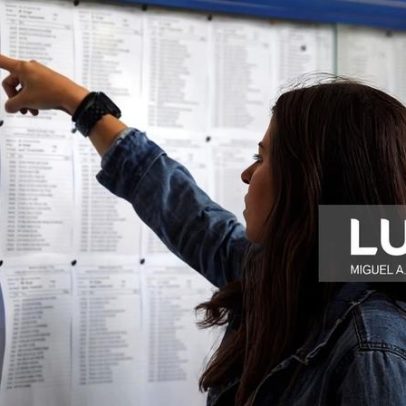 Professores denunciam caos na correção de exames e apuração de responsabilidades