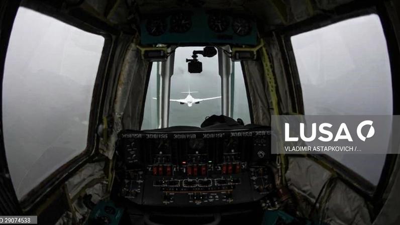 Rússia realiza patrulhas com bombardeiros no Mar de Barents e junto à Noruega
