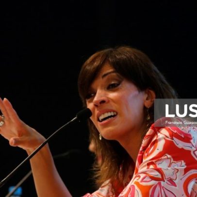 Camila Sosa Villada diz que a escrita é viagem inútil sem função terapêutica