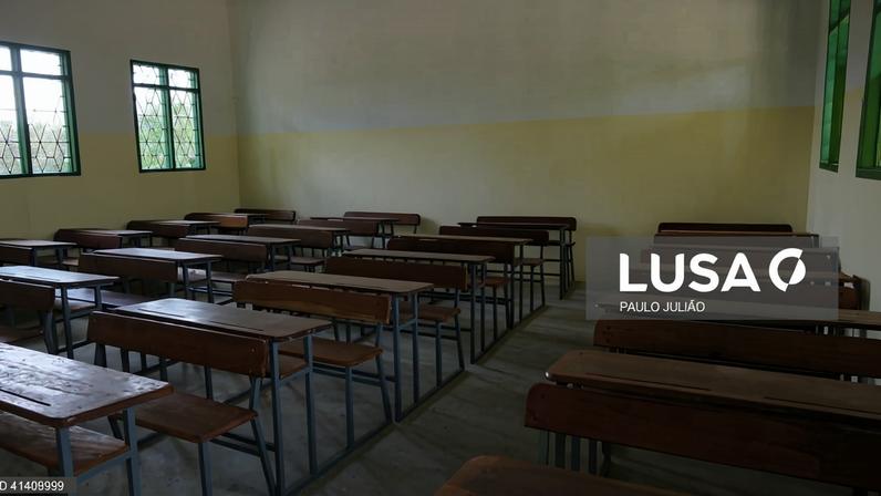 Governo moçambicano necessita de 987 ME para construir novas salas de aulas