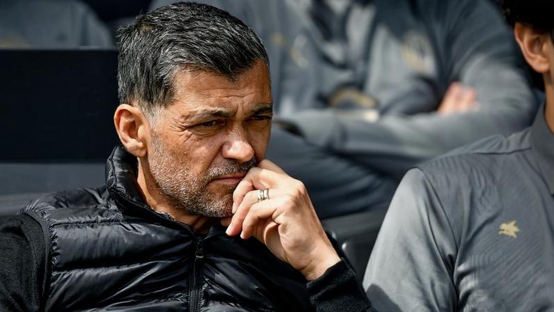 Sérgio Conceição vê oficializada saída do Al-Ittihad da Arábia Saudita