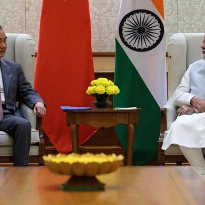 China apela à Índia para manter impulso positivo nas relações bilaterais