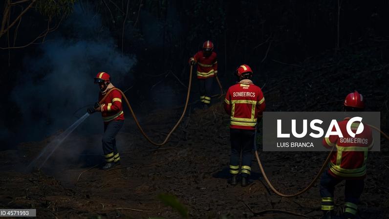 Fogo em Loulé tem duas frente ativas e ainda não obrigou a evacuações