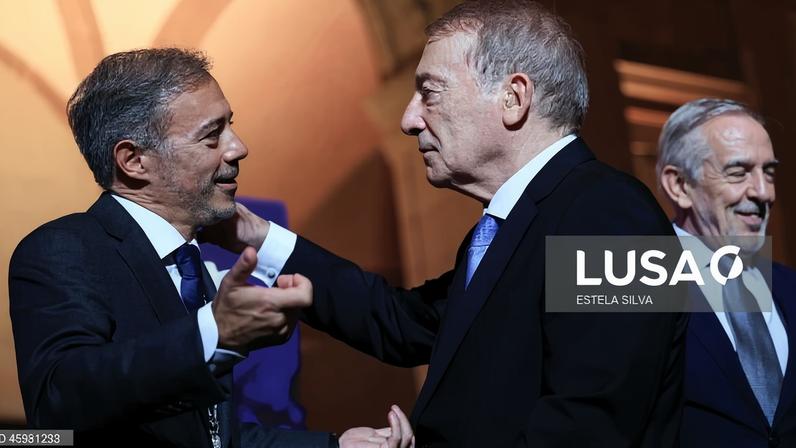Fim da parolice de autarcas de Gaia e Porto na Ponte Luiz I, diz Menezes