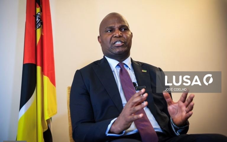 Moçambique Independência económica depende de combate a corrupção e extremismo