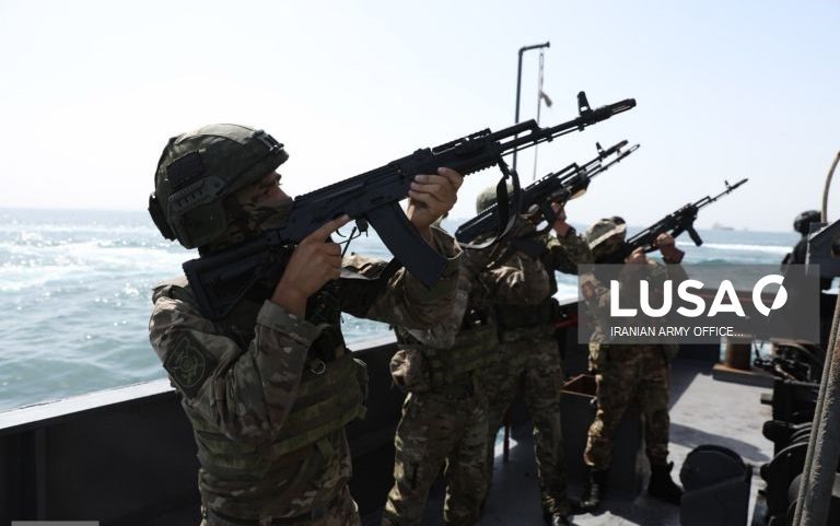 Exército iraniano ameaça resposta severa a ataques israelitas no Líbano