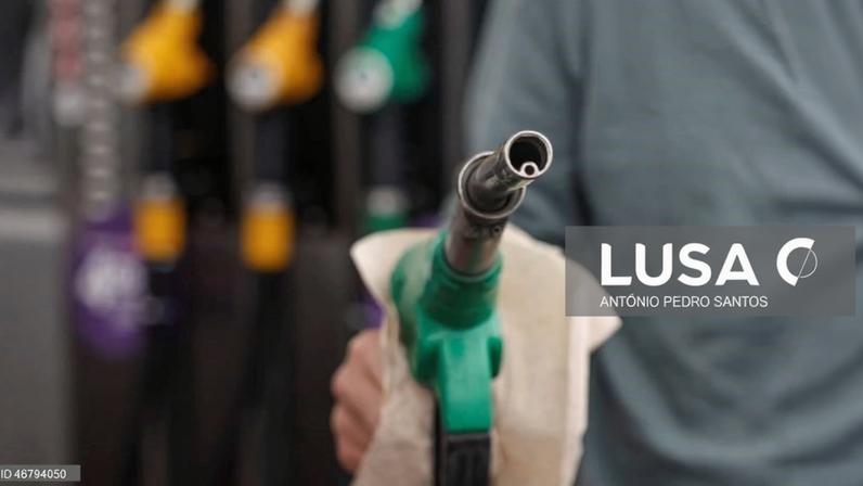 Gasóleo sobe 4,5 cêntimos, gasolina mantém-se na próxima semana