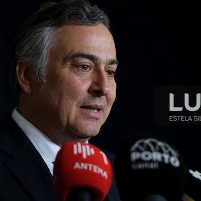 Metade dos alunos não realizou a prova ModA; nova data é terça por greve geral