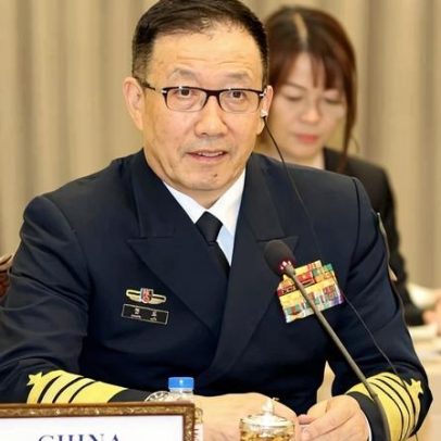 Dirigentes militares da China e EUA discutem segurança marítima no Havaí