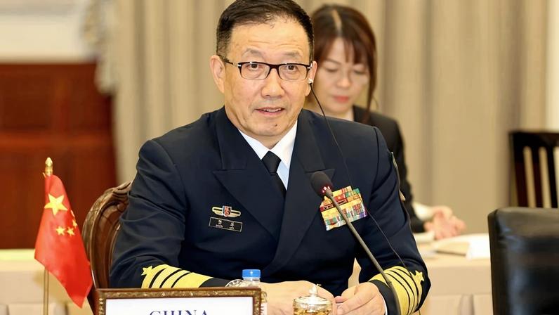 Dirigentes militares da China e EUA discutem segurança marítima no Havaí