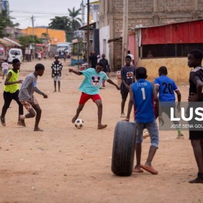 Dois terços de crianças angolanas sujeitas a disciplina violenta, segundo INE