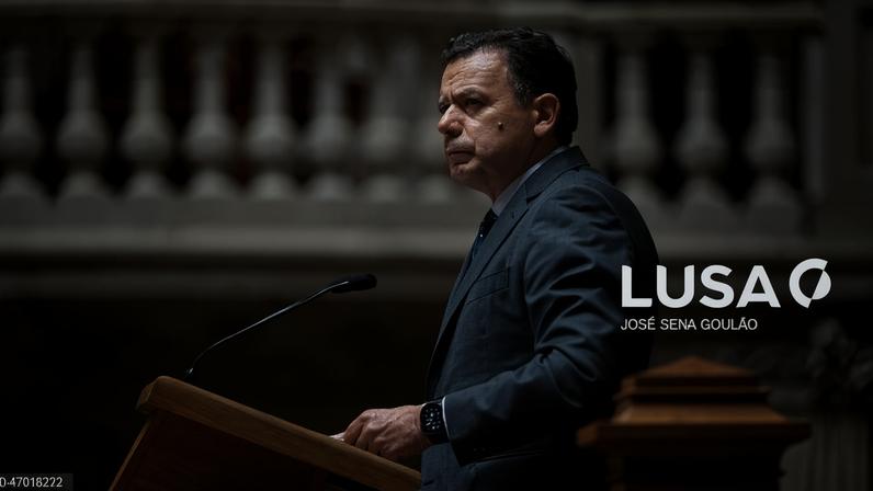 Primeiro-ministro regressa hoje ao Parlamento um dia antes do debate da revisão da lei laboral