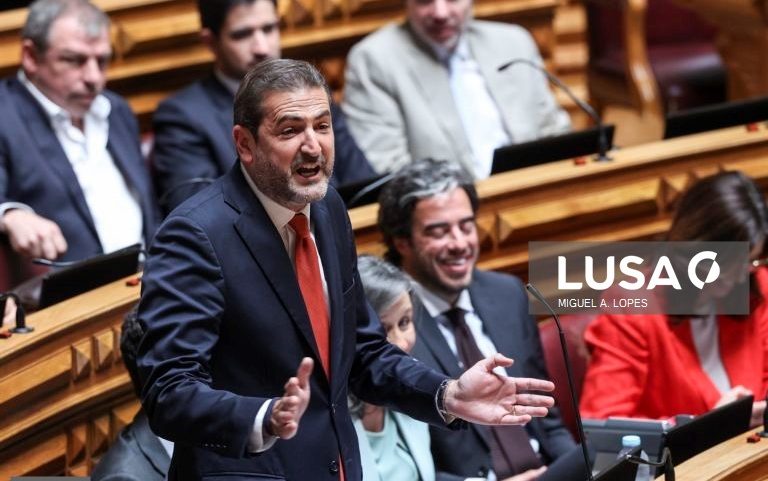 PSD acusa Chega de fraude eleitoral após votar contra urgência de debate PSU