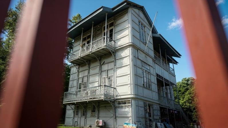 Casa de Ferro de Maputo procura nova vida a chegar aos 135 anos