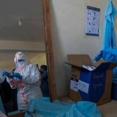 Ébola: 263 casos e 43 mortes confirmadas na RDCongo e Uganda, OMS