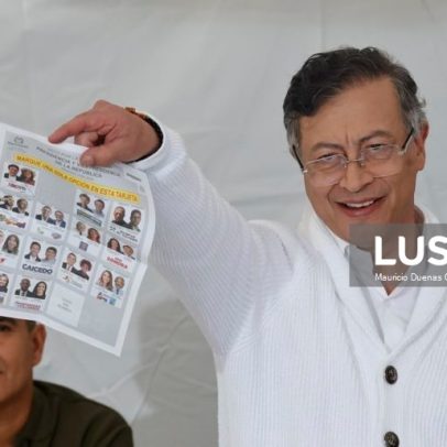 Líder da Colômbia acusa presidente dos EUA de apoiar traficantes de droga