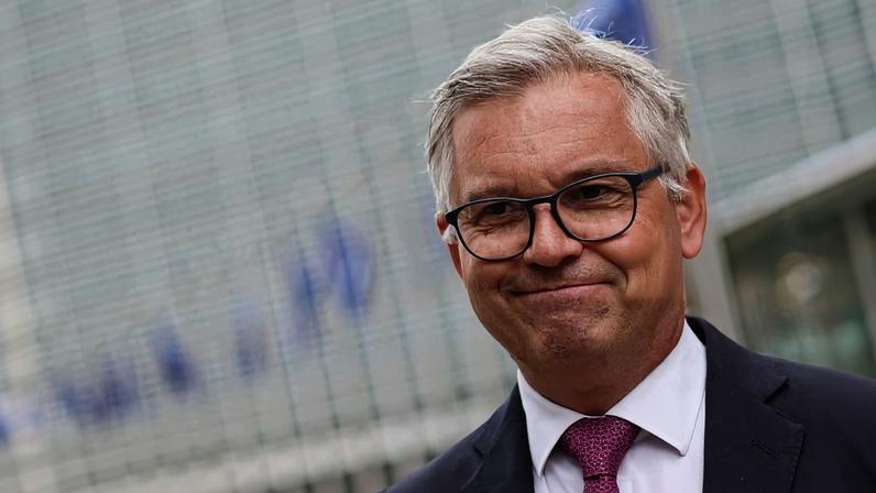 Comissário europeu saúda “progressos significativos” de Portugal no controlo fronteiriço