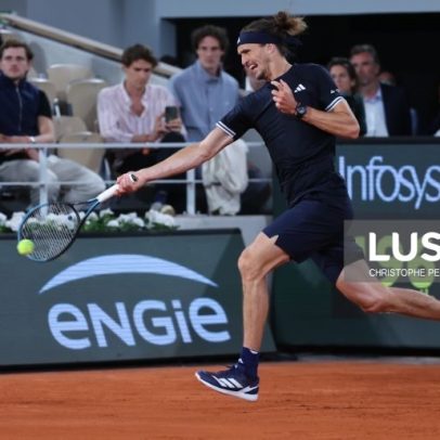Zverev atinge quinta meia-final em Roland Garros