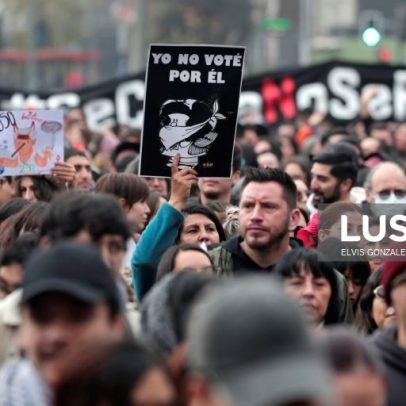 Grupo de direitos humanos marcha no Chile contra políticas do presidente Kast