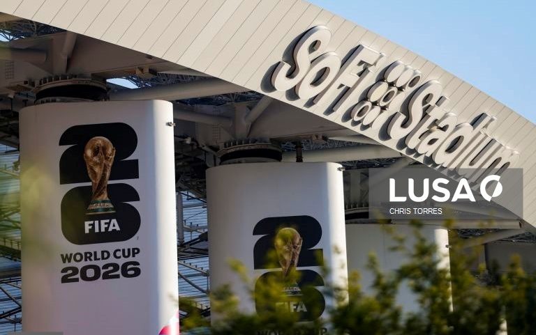 Trabalhadores de estádio nos EUA aprovam greve durante o Mundial 2026