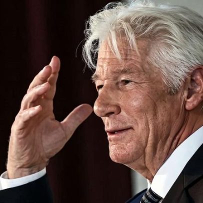 Richard Gere apela a abordar as causas da migração de forma moral