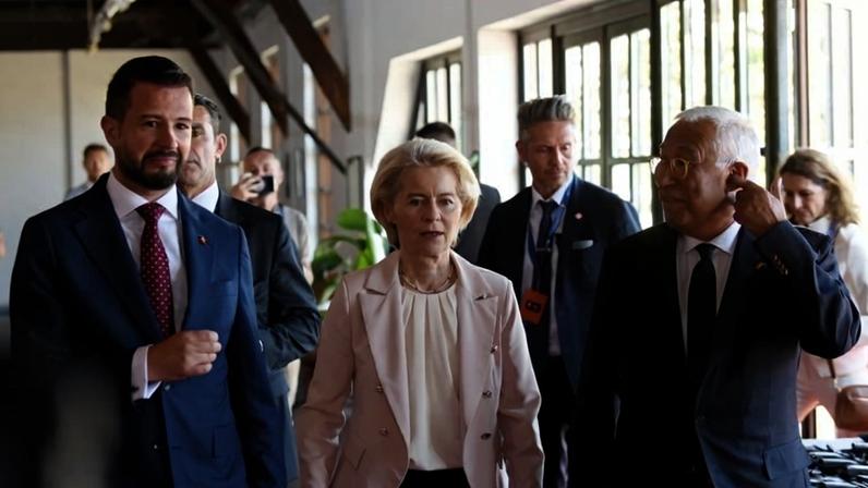 Costa e Von der Leyen apoiam encontro entre Zelensky e Putin