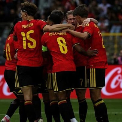 Lukebakio, benfiquista, marca na goleada belga frente à Tunísia