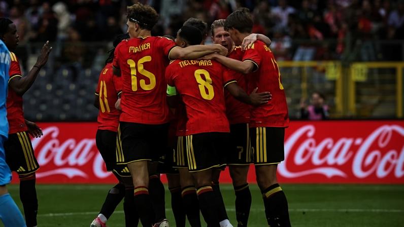 Lukebakio, benfiquista, marca na goleada belga frente à Tunísia