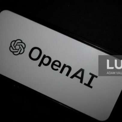 OpenAI lança novas versões de IA e inicia com parceiros de confiança