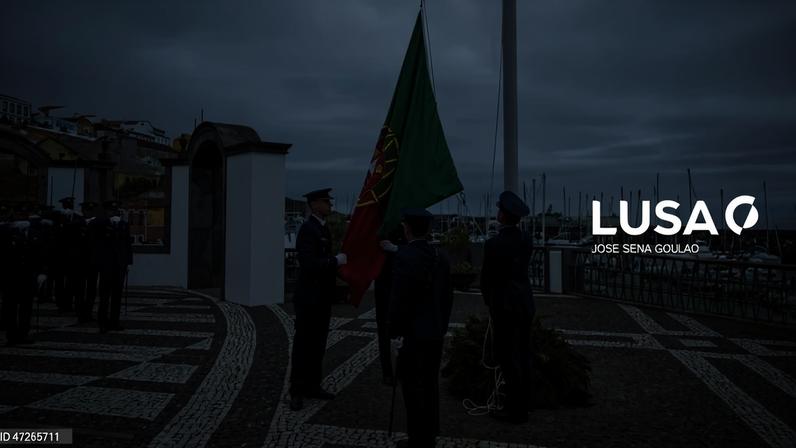 Presidente da República devolve ao parlamento decreto sobre bandeiras em edifícios públicos