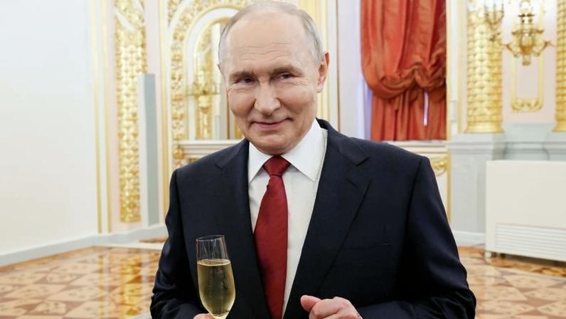 Putin convoca eleições na Rússia para 20 de setembro