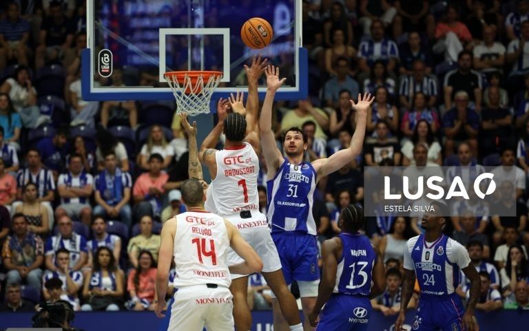 FC Porto vence Benfica e sagra-se campeão nacional de basquetebol 10 anos depois