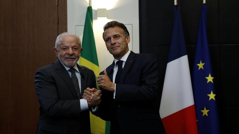 Lula e Macron discutiram defesa, soberania digital e cooperação entre Guiana Francesa e Amapá