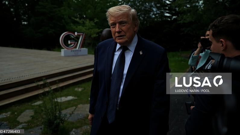 Trump pronto para restabelecer sanções ao petróleo russo